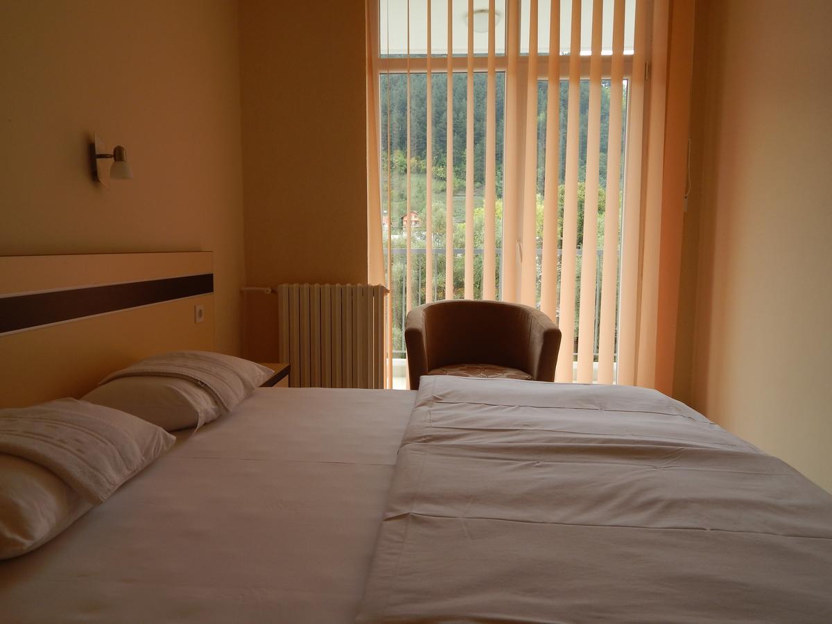 Hotel Zelengora Foca Esterno foto